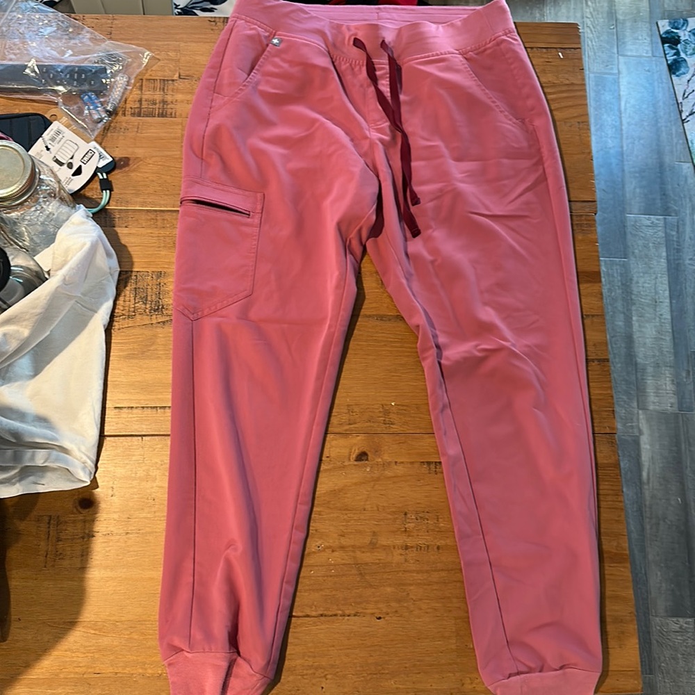 Figs jogger scrub pant